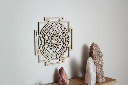 Sri Yantra aus Holz